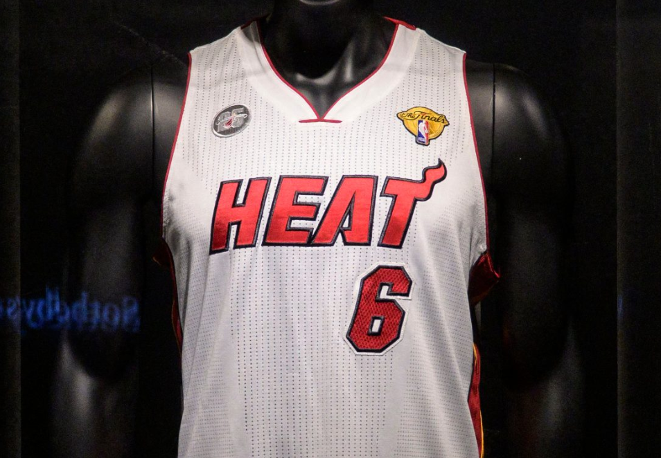 他最初曾否 他最初曾否