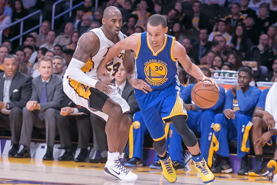 因此当他在, 告诉新秀N