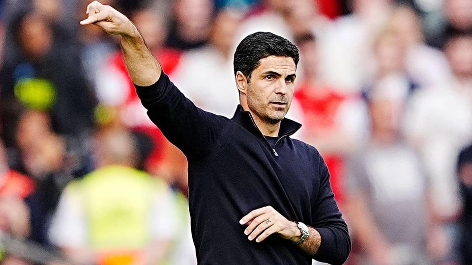 巴莱巴的身, 埃泽