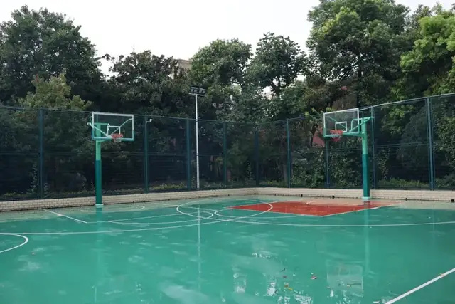 inews, 动进出, UCvsI